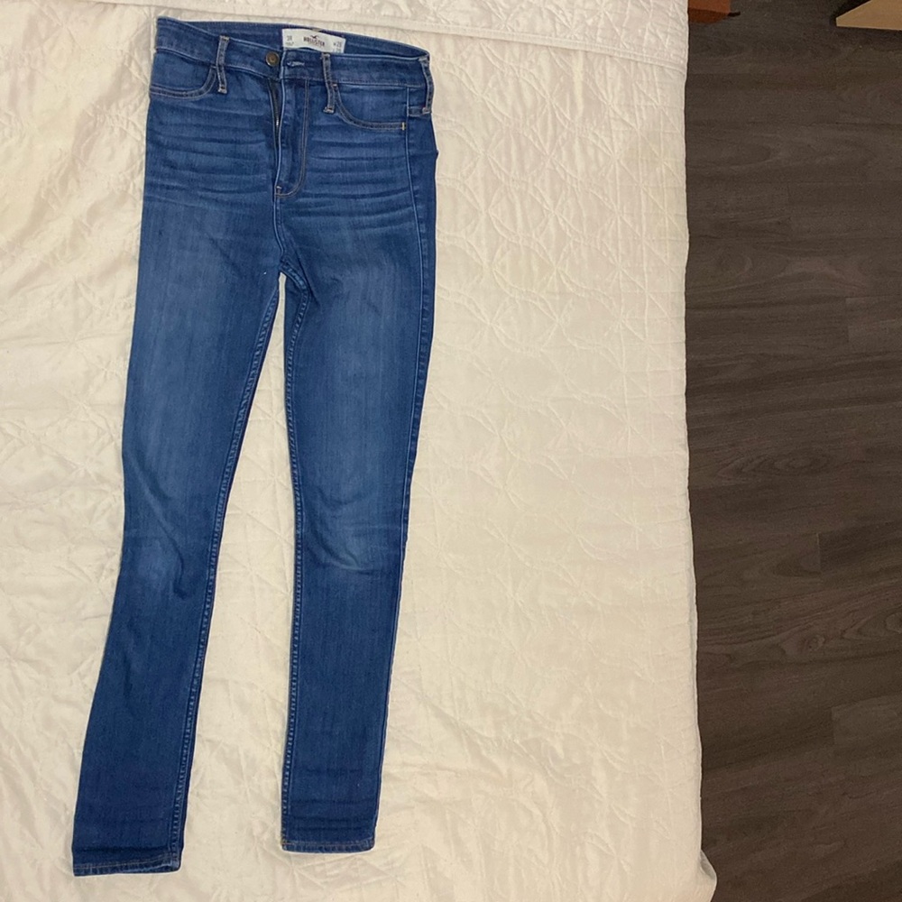 Holister high rise skinny jeans size 26